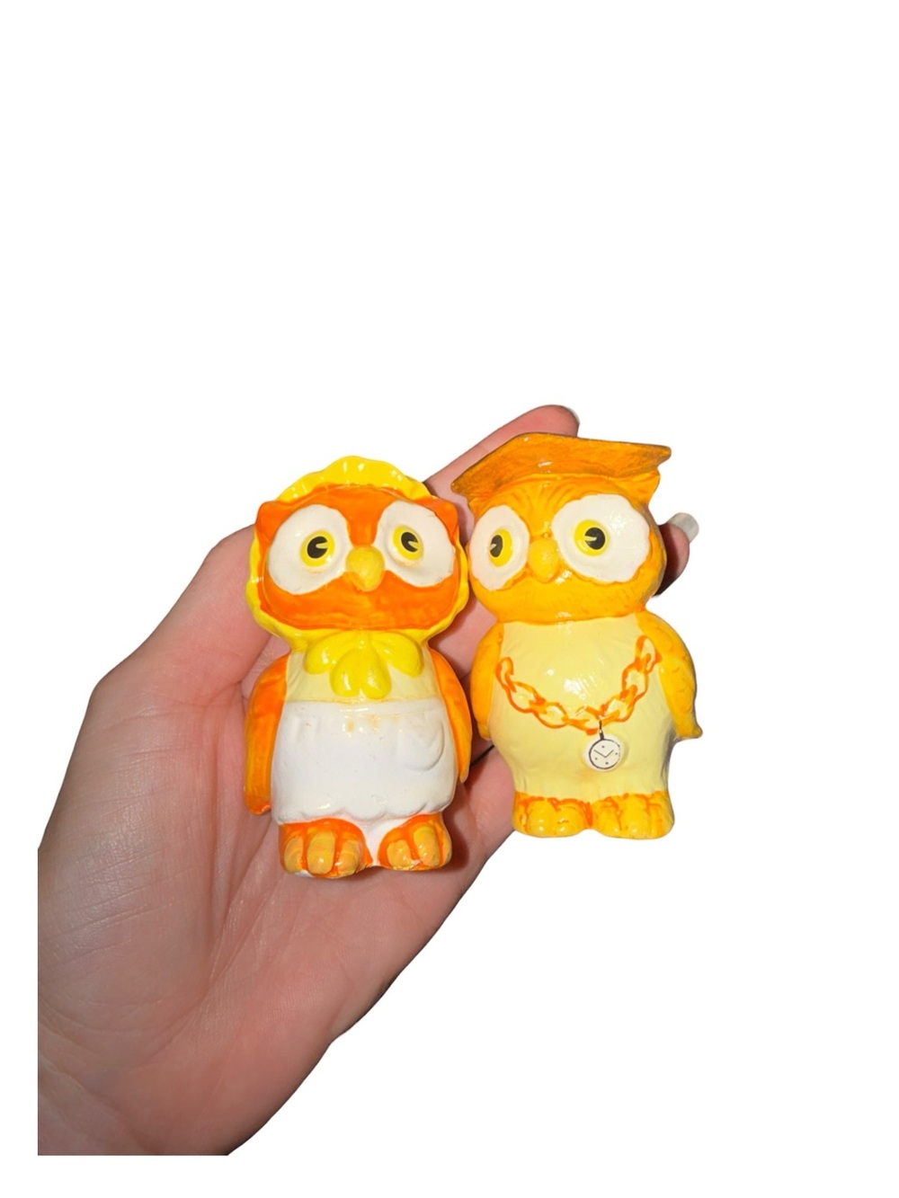 Vintage orange owl salt and pepper shakers